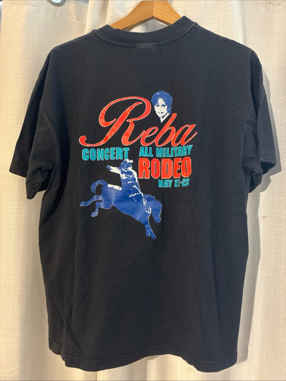 Reba Macentire vtg concert tour shirt 1999 Rodeo Camp Pendleton marines cowboy